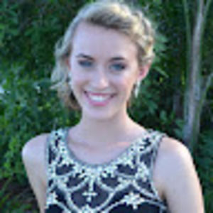 Meet your Posher, Janelle